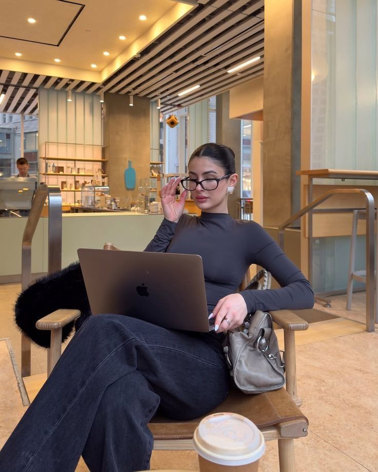 Home 1ef9b1c640672ff52b58e82101ffcf43